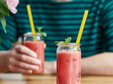 Load image into Gallery viewer, Yellow Glass Straws 8 inch with plastic free brush - Set of 6 reusable